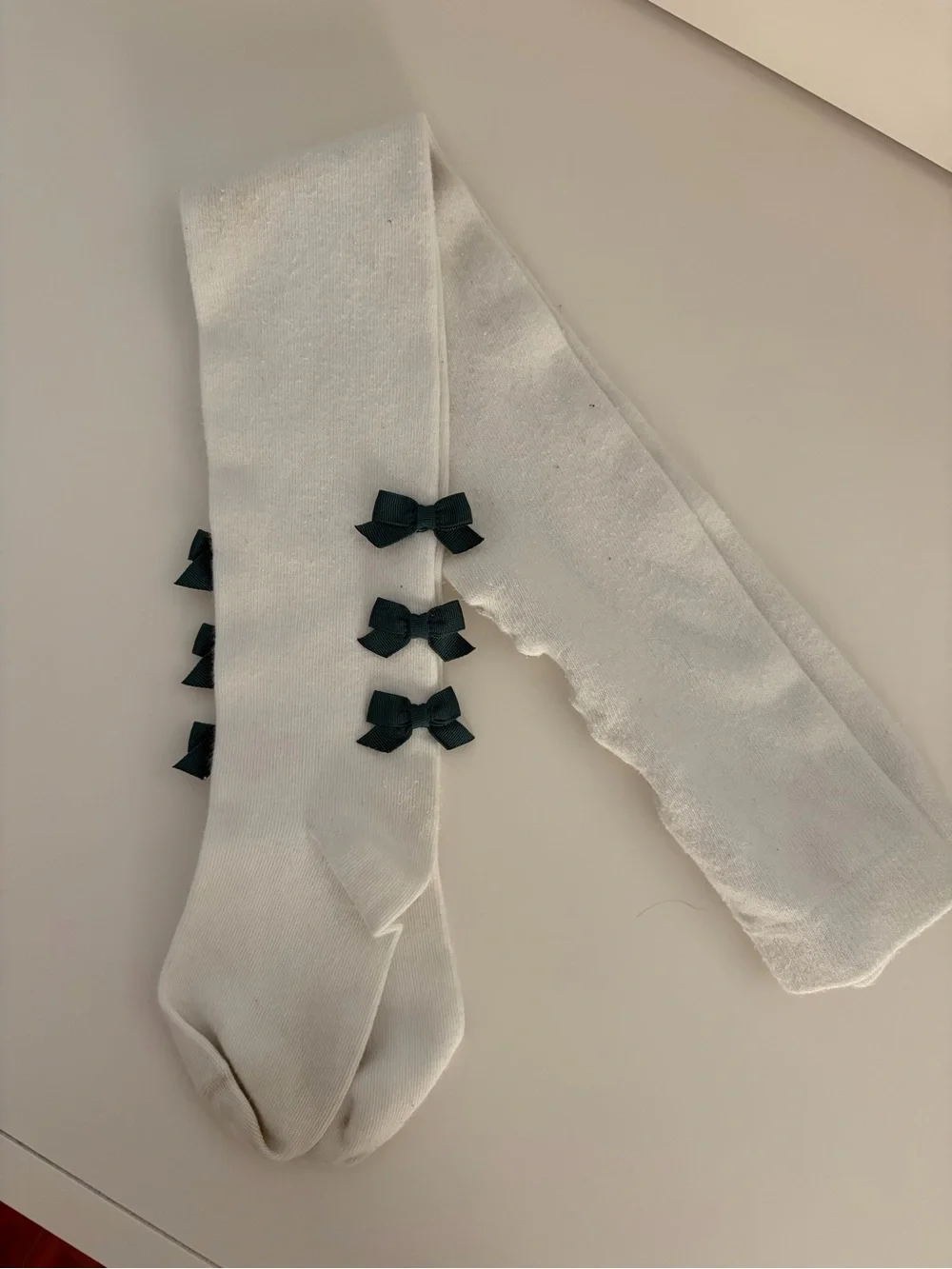 Janie and Jack green bow girls tights size 4-5